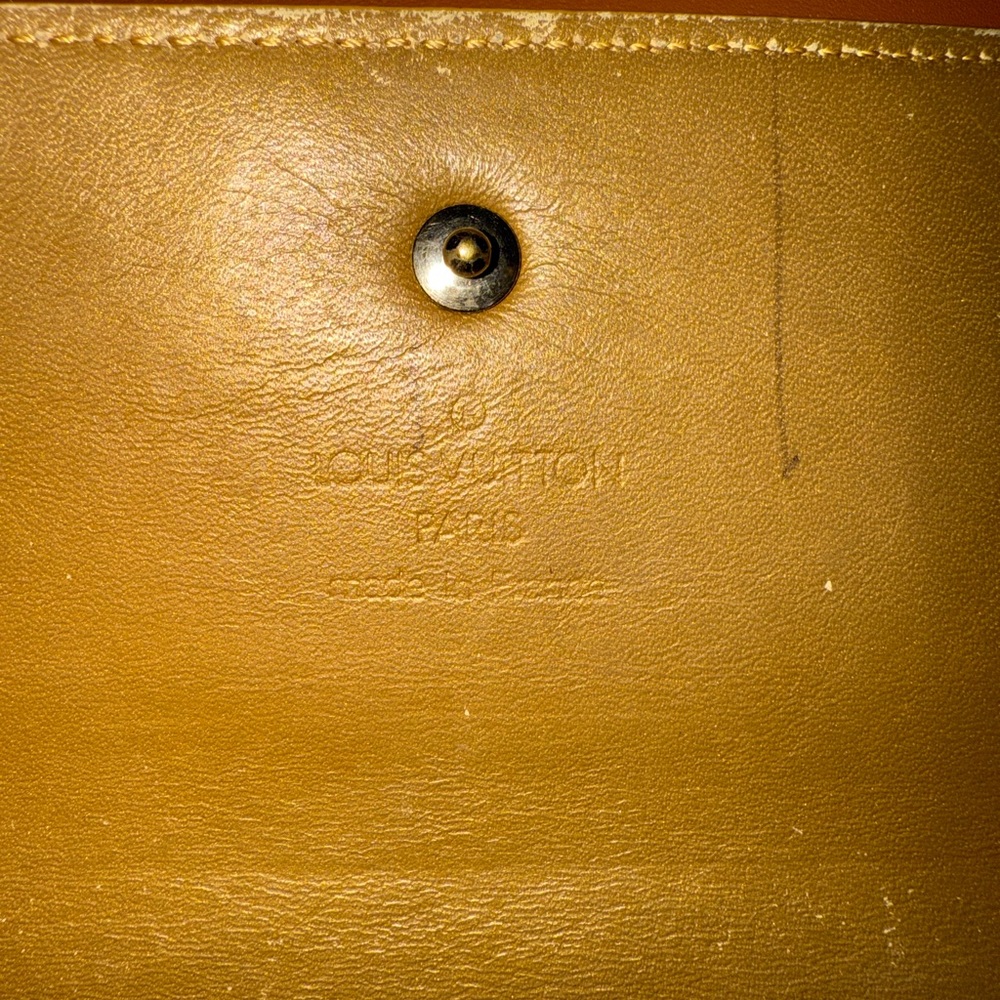 Louis Vuitton Gold Matte Vernis Porte-Tresor International Wallet - Picture 7 of 15